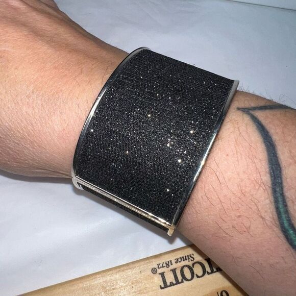 G by Gennaro Black Sparkle Spring Open Cuff Bracelet - Picture 3 of 10